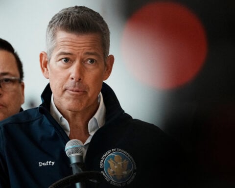 US transportation secretary calls United CEO proposal to buy American 'interesting'