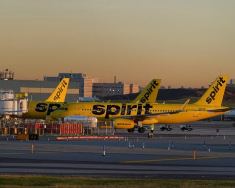 Saving Spirit Airlines possibly puts 'good money after bad', Transportation head Duffy says
