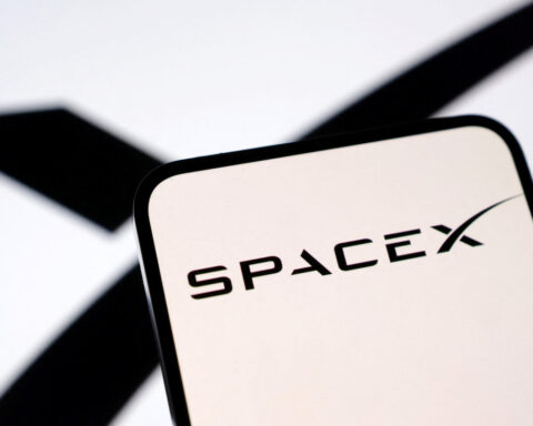 Spacex says it has option to acquire startup Cursor for $60 billion