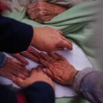 A specialized tour at the Berlin Zoo brings joy to people living with dementia