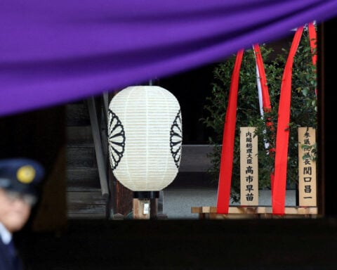 China condemns Japanese leaders' war shrine offerings, visits