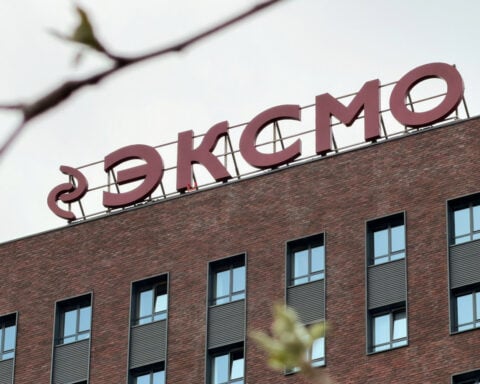 Major Russian book publisher's staff questioned over 'LGBT propaganda'