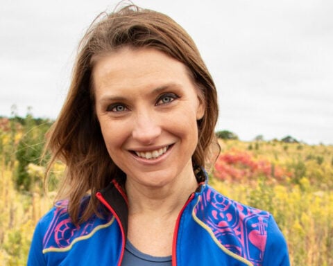 Suspect accused of killing 3 people across Atlanta suburbs dies in jail, sparking intense reactions from a victim’s widow