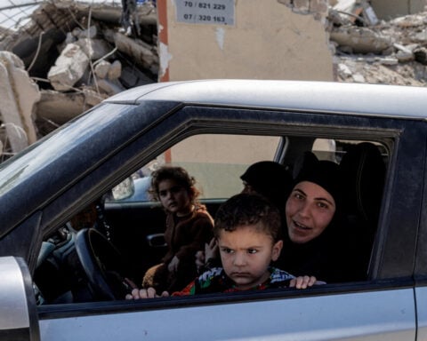 Lebanon hopes for extension of ceasefire at Washington meeting