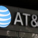 AT&T adds more wireless subscribers than expected as bundling pays off