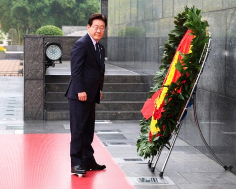 South Korea, Vietnam agree to boost nuclear energy, high-tech cooperation