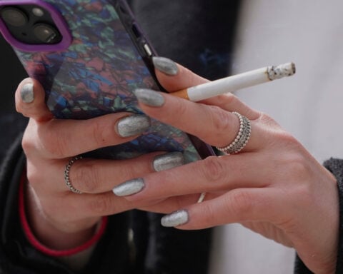 UK passes bill that will eventually ban cigarette purchases