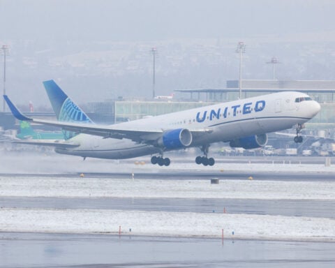 United Airlines says fares may need to rise up to 20% to offset fuel surge