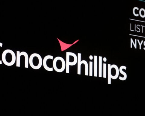 Proxy advisor ISS urges ConocoPhillips shareholders to vote for independent board chair