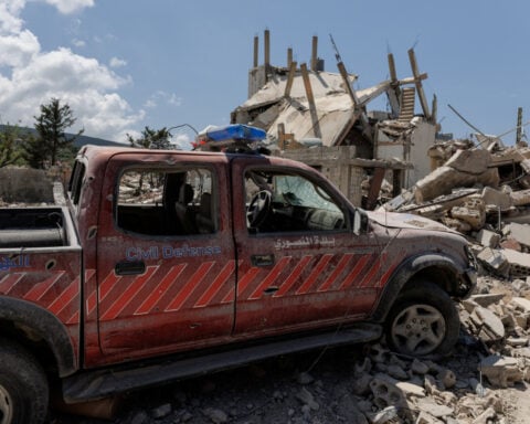 Israeli strikes in southern Lebanon kill Lebanese journalist, wound another