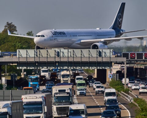 Airline company Lufthansa cuts 20,000 flights as war squeezes fuel prices and supplies