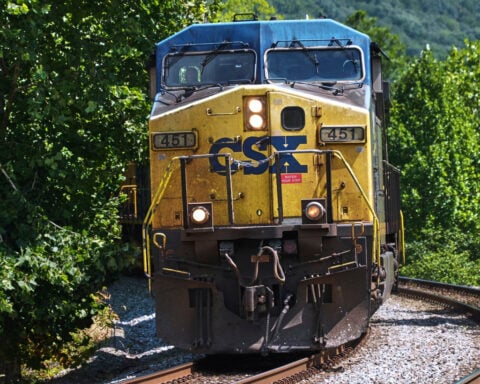 CSX delivers 25% jump in profit as it hauls more goods and cuts expenses