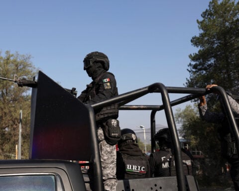 Mexico reopens famed pyramids under heavy police presence after deadly shooting