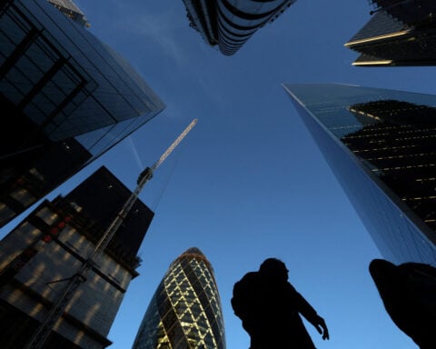 UK companies see cost pressures spreading at record pace