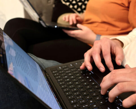 One Tech Tip: Logging on at a cafe? Privacy and security guidelines for remote workers