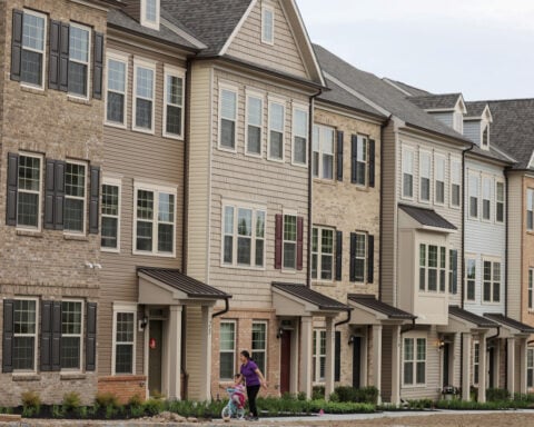 Pultegroup's quarterly profit, revenue fall amid sluggish demand for homes