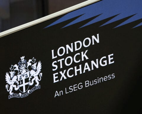 London's FTSE 100 closes lower as investors monitor Iran conflict, earnings