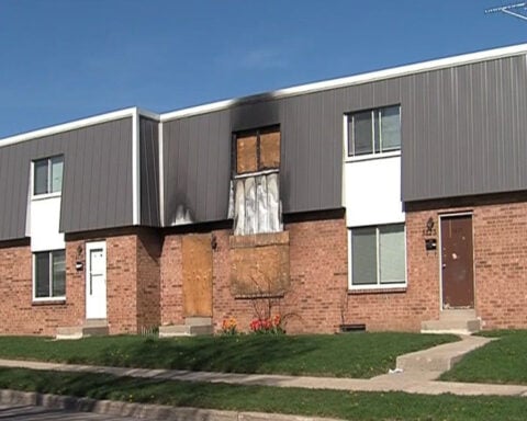 Father charged with child neglect in Thanksgiving fire that killed 3 children