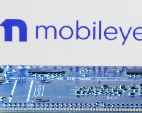 Mobileye lifts annual revenue forecast as auto industry demand recovers