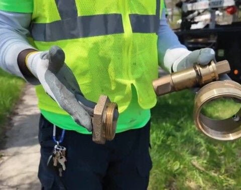 Thieves destroy nearly 75 fire hydrants to steal metal parts, putting lives at risk