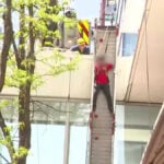 1 man injured, another rescued after window washing platform collapses in downtown Des Moines