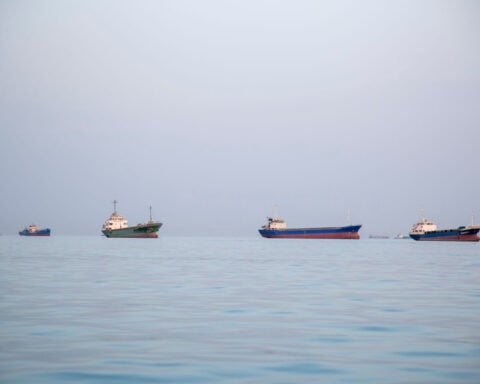 US military developing plans to target Iran’s Strait of Hormuz defenses if ceasefire fails