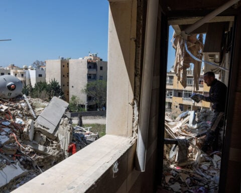 Trump says leaders of Lebanon and Israel could meet in next three weeks