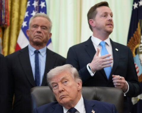 'Two ways of calculating': Trump defends his mathematically impossible calculations on drug prices