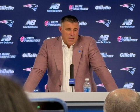 Mike Vrabel says he takes accountability for distraction, doesn't address specifics