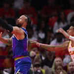 McCollum ruins Knicks' night again, leading the Hawks to a 109-108 victory and a 2-1 lead