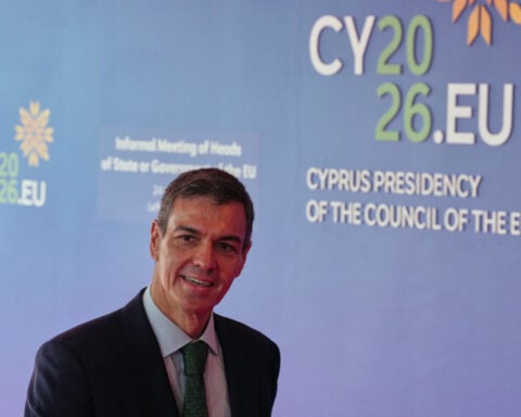 Sánchez sidesteps a Spain-US dispute at NATO, brushing off reported Pentagon email