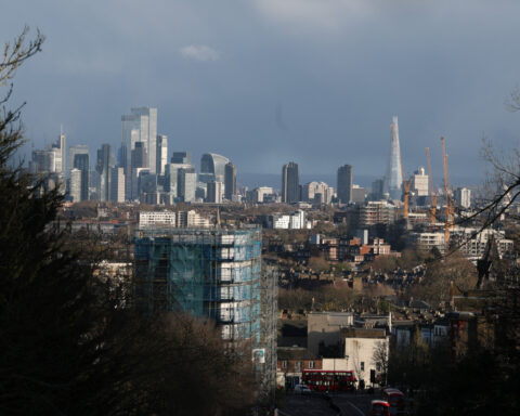 UK companies ramp up selling price expectations, Bank of England survey shows