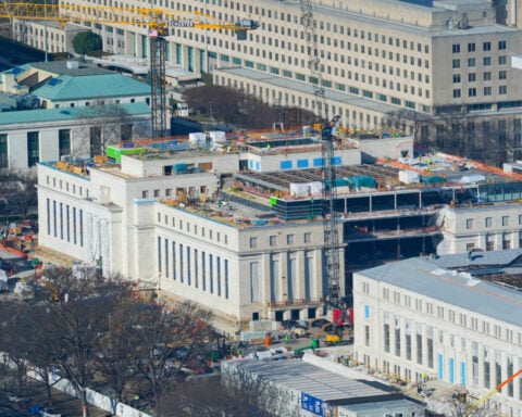 Justice Department drops criminal probe of Fed chair Powell, likely clearing the way for Warsh