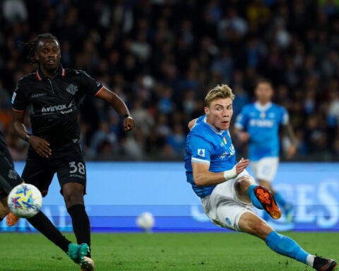 Cremonese falls into Serie A relegation zone after drubbing at Napoli