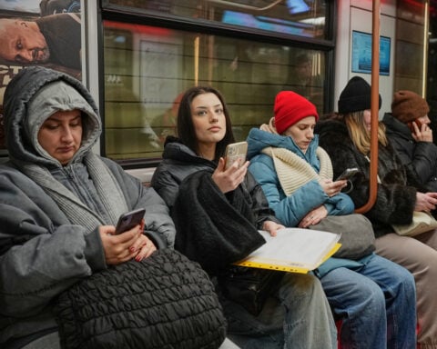 Another wave of public outcry tests Putin's rule in wartime Russia