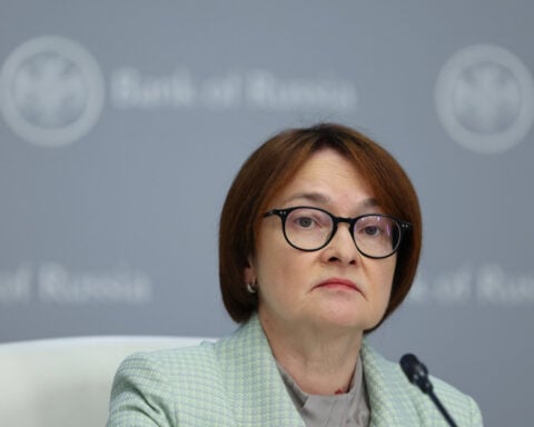 Russian central bank cuts key rate by only 50 bps, raises oil price forecast on Iran war