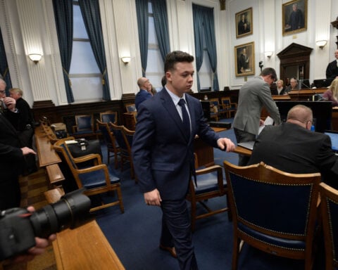 Inside the high-risk decision to testify in your own defense