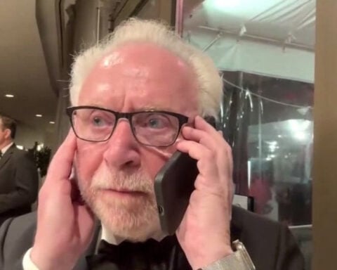 CNN’s Wolf Blitzer witnesses ‘terrifying’ ordeal as gunman opens fire a few feet away at White House Correspondents’ Dinner