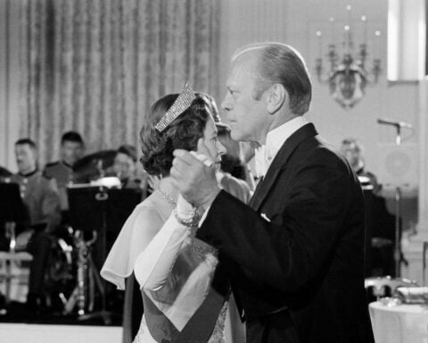 Despite Iran tensions, King Charles III will follow his mother's lead in celebrating US-UK bonds