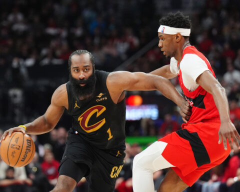 Barnes, Ingram score 23 points apiece as Raptors beat Cavaliers 93-89 and tie series at 2-all