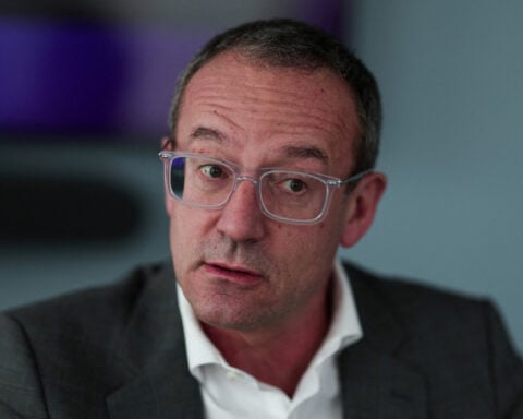 Eutelsat CEO says US demand holds despite SpaceX push to curb European rivals 