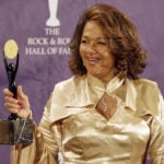 Nedra Talley Ross, the last surviving member of the 1960s bee-hived pop band the Ronettes, dies