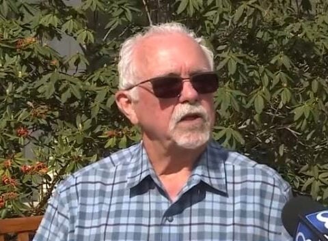 Doctor who started marathoning at 55 completes his 100th race