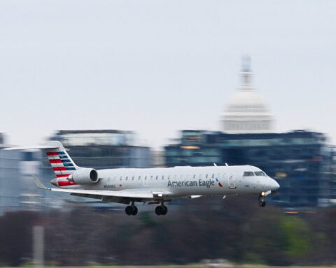 American Airlines to raise $1.14 billion through aircraft-backed securities