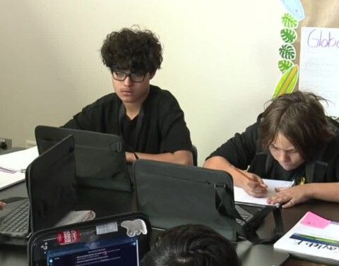 School district pilots new artificial intelligence program inside classrooms