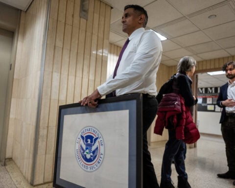 US DHS to vet immigrants for what it calls extremist views, raising free speech concerns