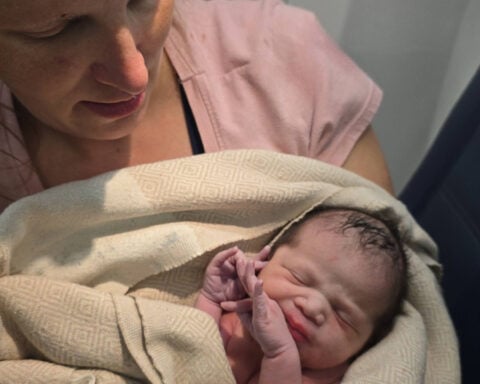 Baby on board: Paramedics help passenger give birth just before Delta flight lands