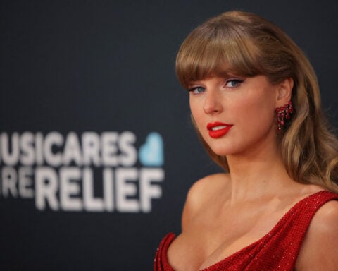 Taylor Swift files to trademark her voice, likeness to ward off AI deepfakes