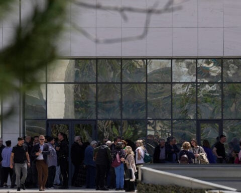 Gunman, reportedly age 89, opens fire at 2 locations in Greek capital, wounding several people