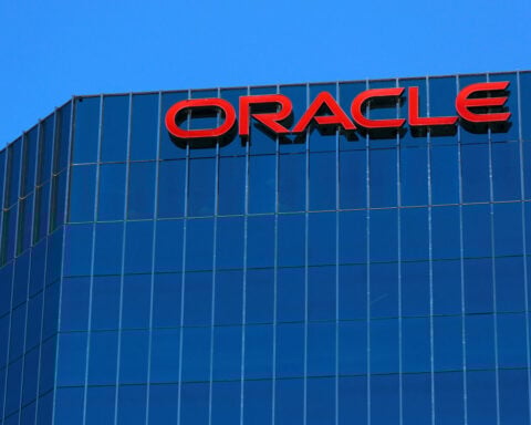 Oracle, CoreWeave lead AI selloff on OpenAI growth concerns